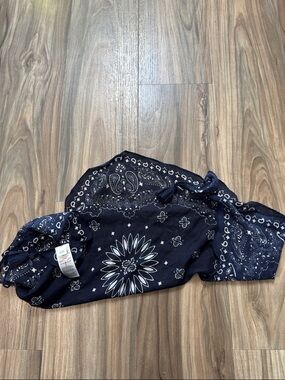 GAP Navy and White Paisley Bandana Scarf one size
